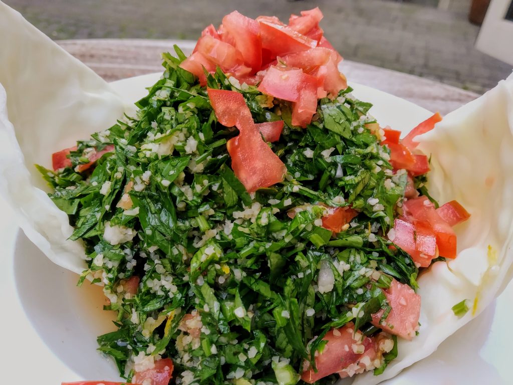 Tabbouseh Salat arabisch syrisch vegan Ayam Zaman Linz